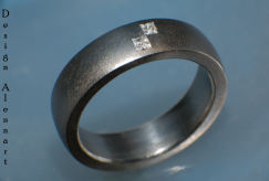 Silverring med 2 st 2,10 mm fyrkantiga diamanter TW/VVS 0.10 ct